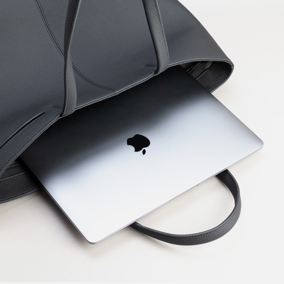 革靴屋が本気でつくった本革トートバッグ - TOTE BAG 100 – kuonn