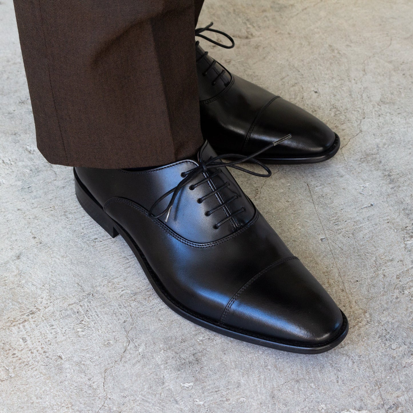 当店の自信作。靴屋が16年掛けてたどり着いた限りなく本物嗜好の一足 - Arno