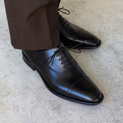 当店の自信作。靴屋が16年掛けてたどり着いた限りなく本物嗜好の一足 - Arno