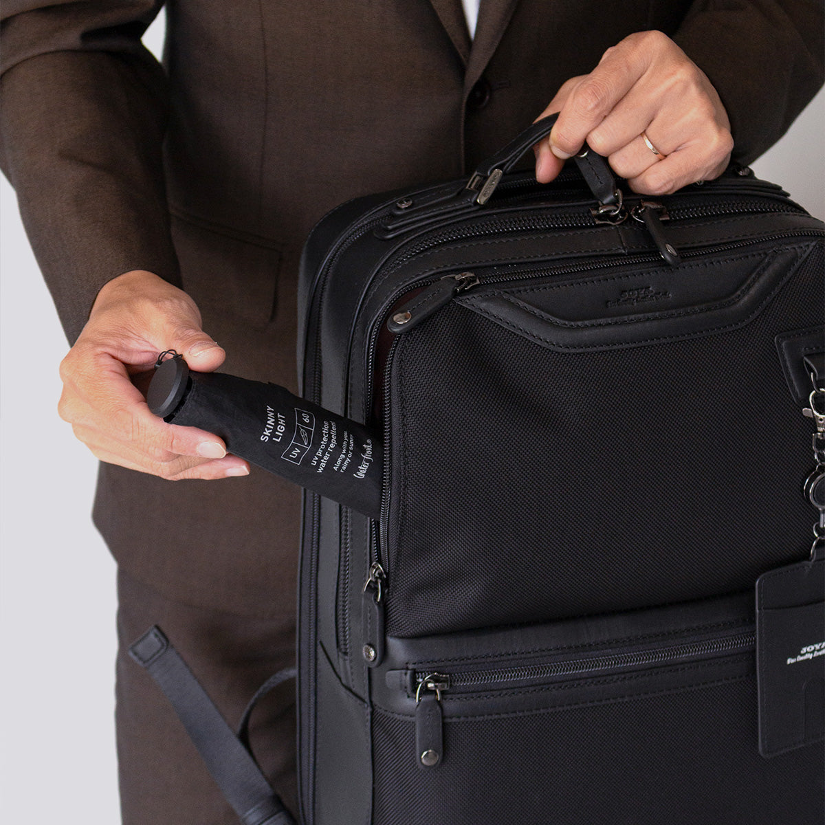 本革×CORDURA®  3層構造のスマートなバックパック - BACK PACK 2210