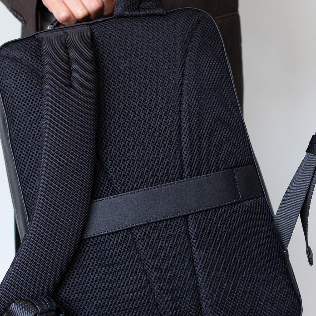 本革×CORDURA®  3層構造のスマートなバックパック - BACK PACK 2210